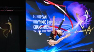 sr f raffaeli sofia ita sfe02176 copia simone ferraro ph